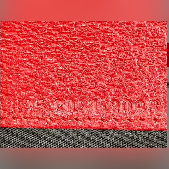 Gucci Leather Wallet - 100% Authentic - Picture 10 of 10